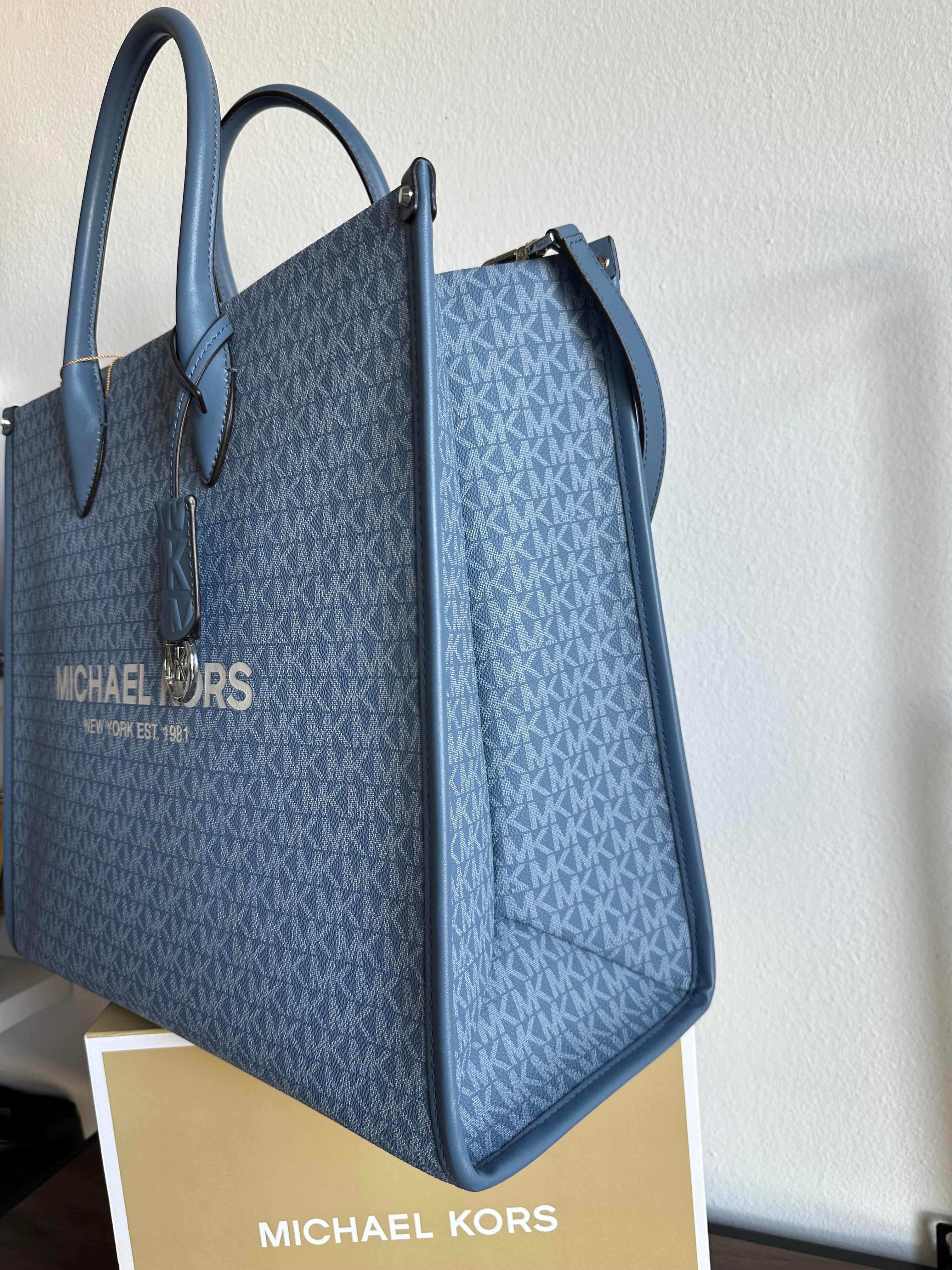 Borsa Alta Michael Kors Azzurro Celeste