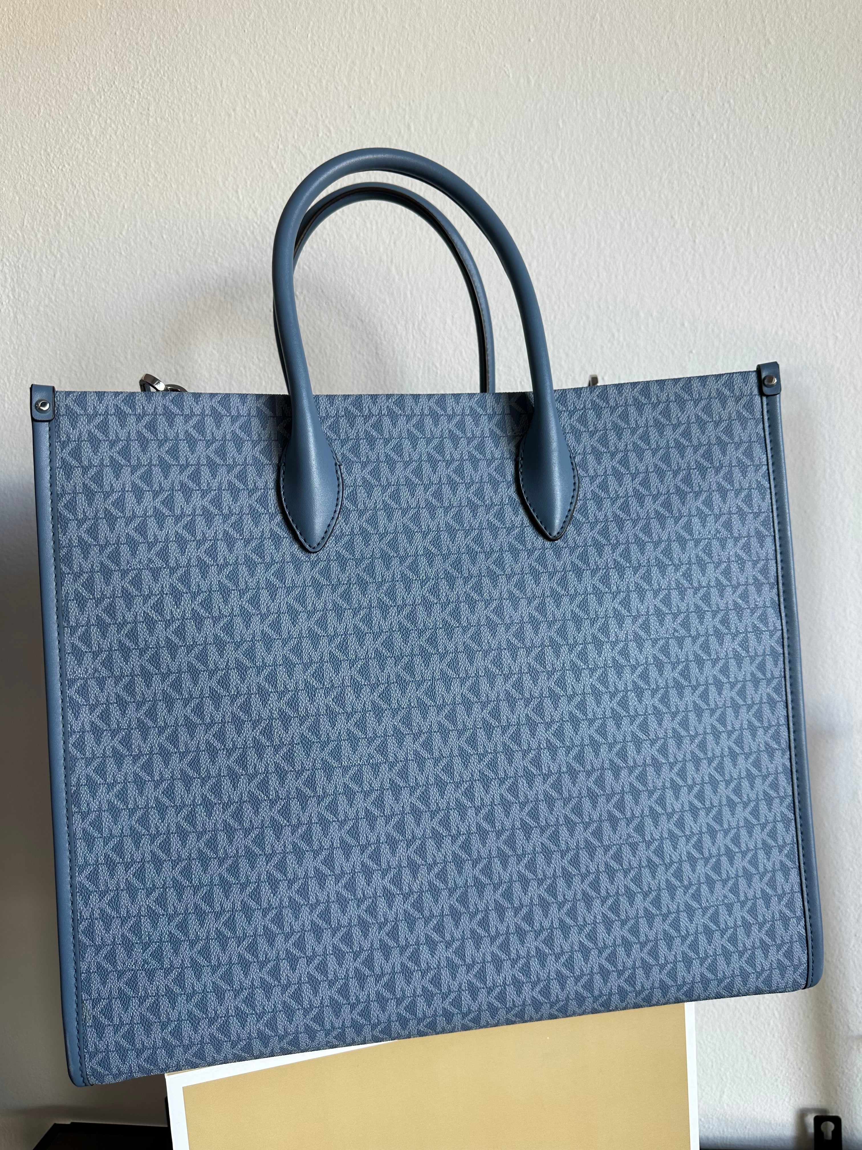 Borsa Alta Michael Kors Azzurro Celeste